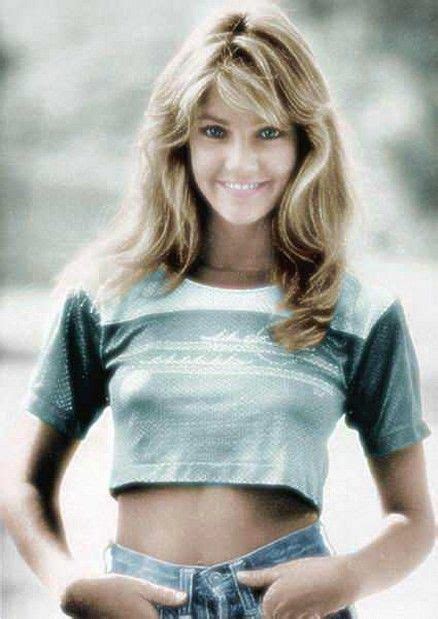 Heather Locklear Nude & Sexy Collection (100 Photos + Videos)。